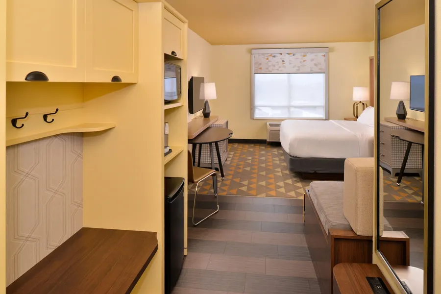 Holiday Inn Kansas City Airport by IHG hotel detail image 6
