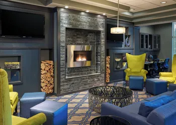 Four Points by Sheraton Williston hotel thumbnail 2