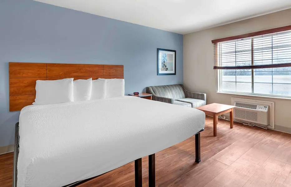 Extended Stay America Select Suites - Wichita - Airport hotel detail image 6