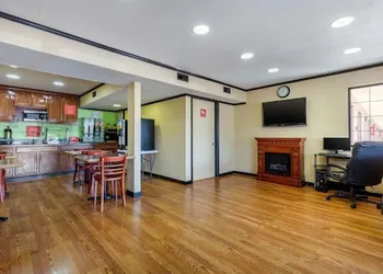 Econo Lodge Nashville near Percy Priest Lake hotel thumbnail 4