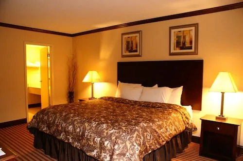 Rodeway Inn & Suites East Windsor hotel detail image 6