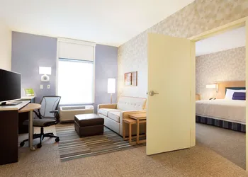Home2 Suites by Hilton Midland hotel thumbnail 6