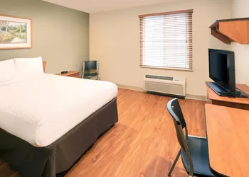Extended Stay America Select Suites - Omaha - Southwest hotel thumbnail 4