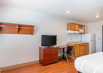Extended Stay America Select Suites - Omaha - Southwest hotel thumbnail 7
