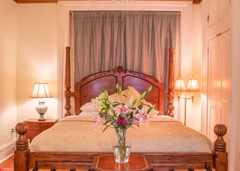 Justine Inn Savannah hotel thumbnail 4