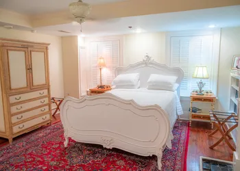 Justine Inn Savannah hotel thumbnail 8