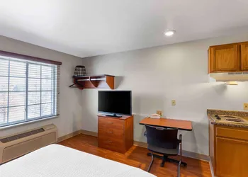 Extended Stay America Select Suites - Denver - Aurora hotel thumbnail 6