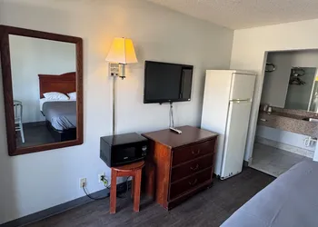 Newnan Nook hotel thumbnail 6