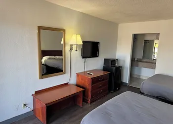 Newnan Nook hotel thumbnail 8