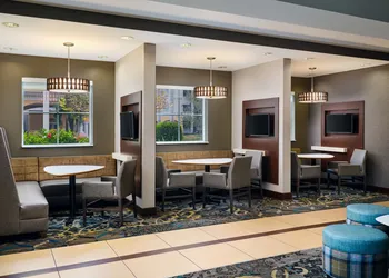 Residence Inn by Marriott Fort Myers at I-75 and Gulf Coast Town Center hotel thumbnail 4