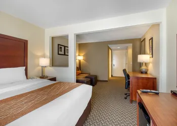 Comfort Inn & Suites SW Houston Sugarland hotel thumbnail 7