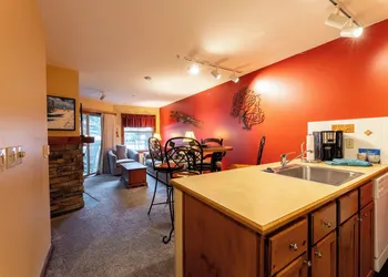 Rimfire Lodge hotel thumbnail 3