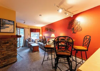 Rimfire Lodge hotel thumbnail 4