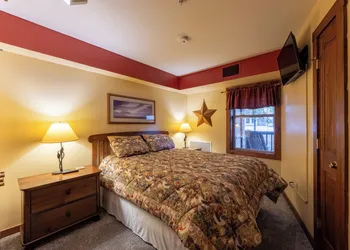 Rimfire Lodge hotel thumbnail 7