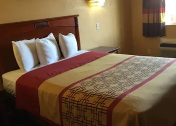 National City Motel hotel thumbnail 3