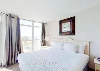 Bay Watch Resort & Conference Center hotel thumbnail 6