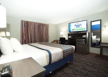 Royal Inn - Hudson I-94 hotel thumbnail 8