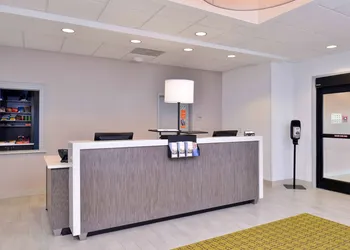Hampton Inn & Suites Shelby hotel thumbnail 2
