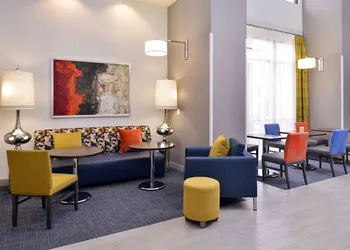 Hampton Inn & Suites Shelby hotel thumbnail 7