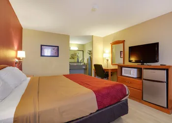 Mill Tree Inn hotel thumbnail 2