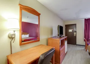 Mill Tree Inn hotel thumbnail 6