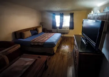 Travel Inn hotel thumbnail 4