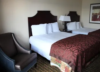 Economy Inn hotel thumbnail 6