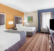 La Quinta Inn & Suites by Wyndham Gonzales TX hotel detail image 3