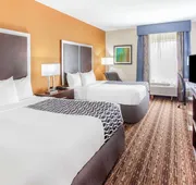 La Quinta Inn & Suites by Wyndham Gonzales TX hotel detail image 4