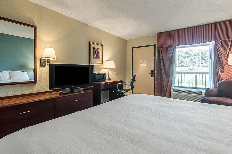 Econo Lodge hotel detail image 6