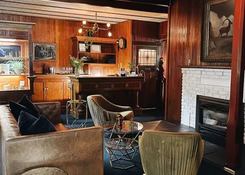 Shelburne Hotel hotel thumbnail 2