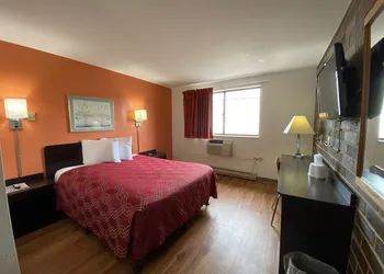 Reliance Inn hotel thumbnail 8