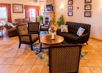 Quality Inn & Suites University hotel thumbnail 3