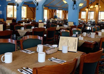 Holland America Dawson City Inn hotel thumbnail 7