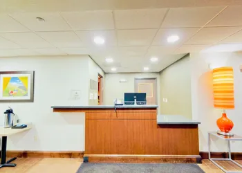 Black Gold Suites Tioga hotel thumbnail 2