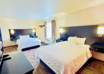 Black Gold Suites Tioga hotel thumbnail 5