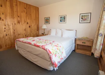Brier Island Lodge hotel thumbnail 8