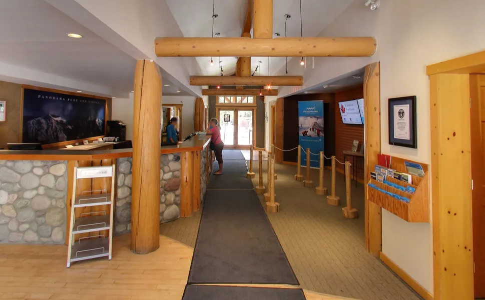 Embarc Panorama hotel detail image 2