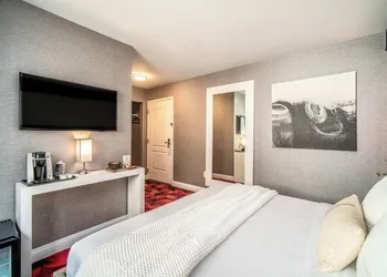 Lexen Hotel- Hollywood Walk of Fame/Universal Studios hotel thumbnail 6