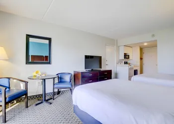 The Bay Resort hotel thumbnail 7
