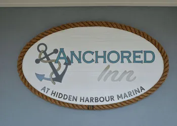 Anchored Inn at Hidden Harbour Marina hotel thumbnail 2