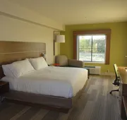 Holiday Inn Express & Suites Brentwood by IHG hotel detail image 4