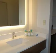 Holiday Inn Express & Suites Brentwood by IHG hotel detail image 7