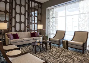 DoubleTree by Hilton Evansville hotel thumbnail 4