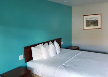 Fortuna Redwood Inn hotel thumbnail 4