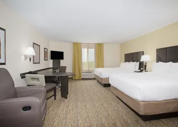 Candlewood Suites Longmont - Boulder Area by IHG hotel thumbnail 3
