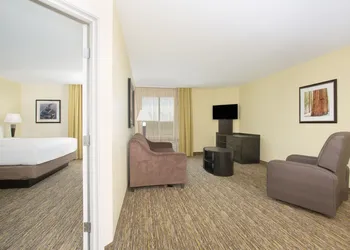 Candlewood Suites Longmont - Boulder Area by IHG hotel thumbnail 7