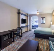 Econo Lodge Inn & Suites Houston NW - CY - Fair hotel detail image 4