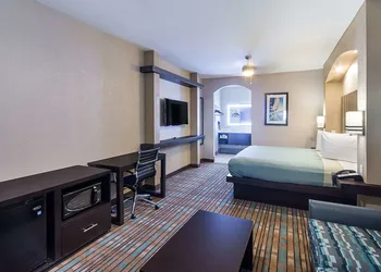 Econo Lodge Inn & Suites Houston NW - CY - Fair hotel thumbnail 4