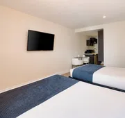 Waterside Hotel and Suites hotel detail image 3